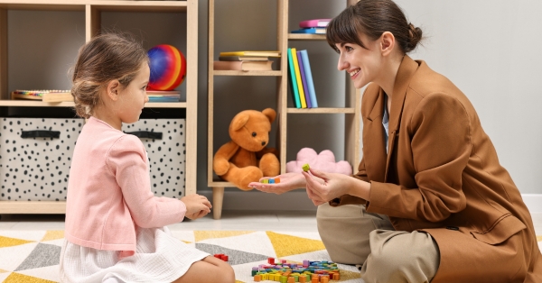 5 סימנים מוקדמים של אוטיזם בקרב ילדים